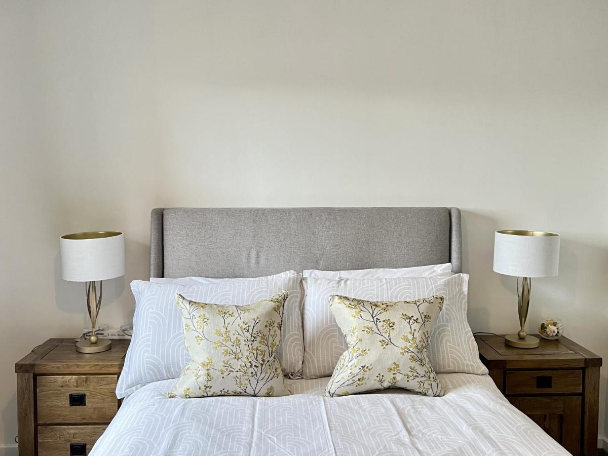Modern 2 Bed Townhouse Just Outside City Walls With Free Private Parking York Ngoại thất bức ảnh